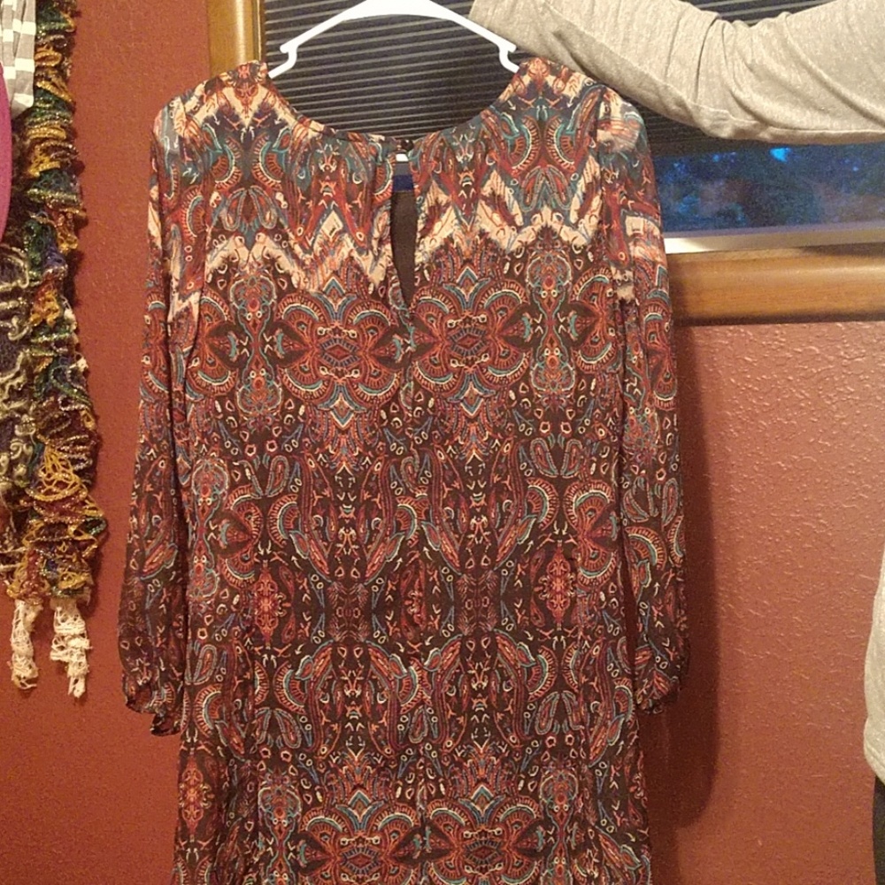 Dress - Picture 2 of 3